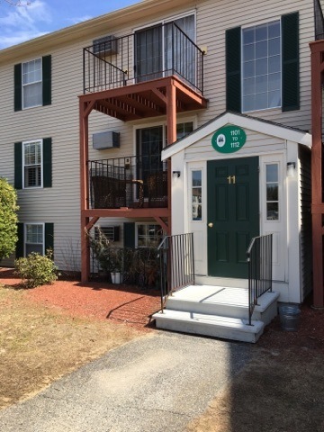 1105 White Cedar Blvd, Portsmouth, NH 03801 - photo 1