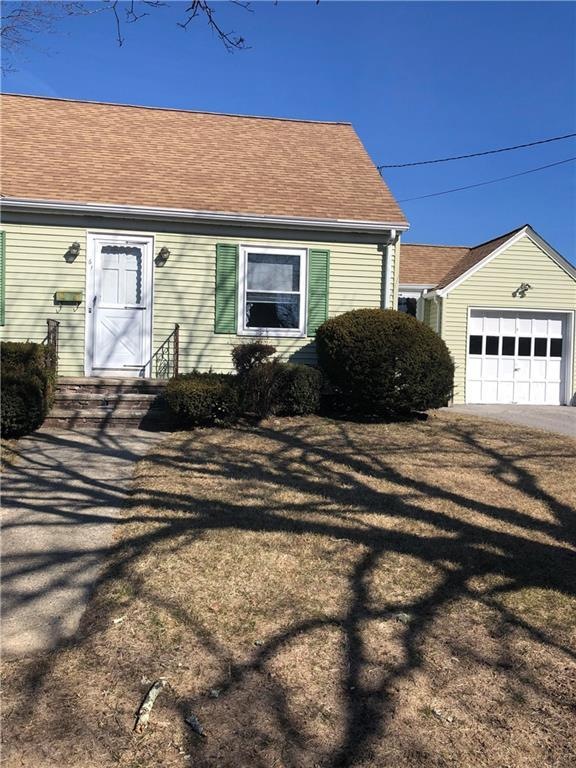 61 Cavalcade Blvd, Warwick, RI 02889 - photo 1