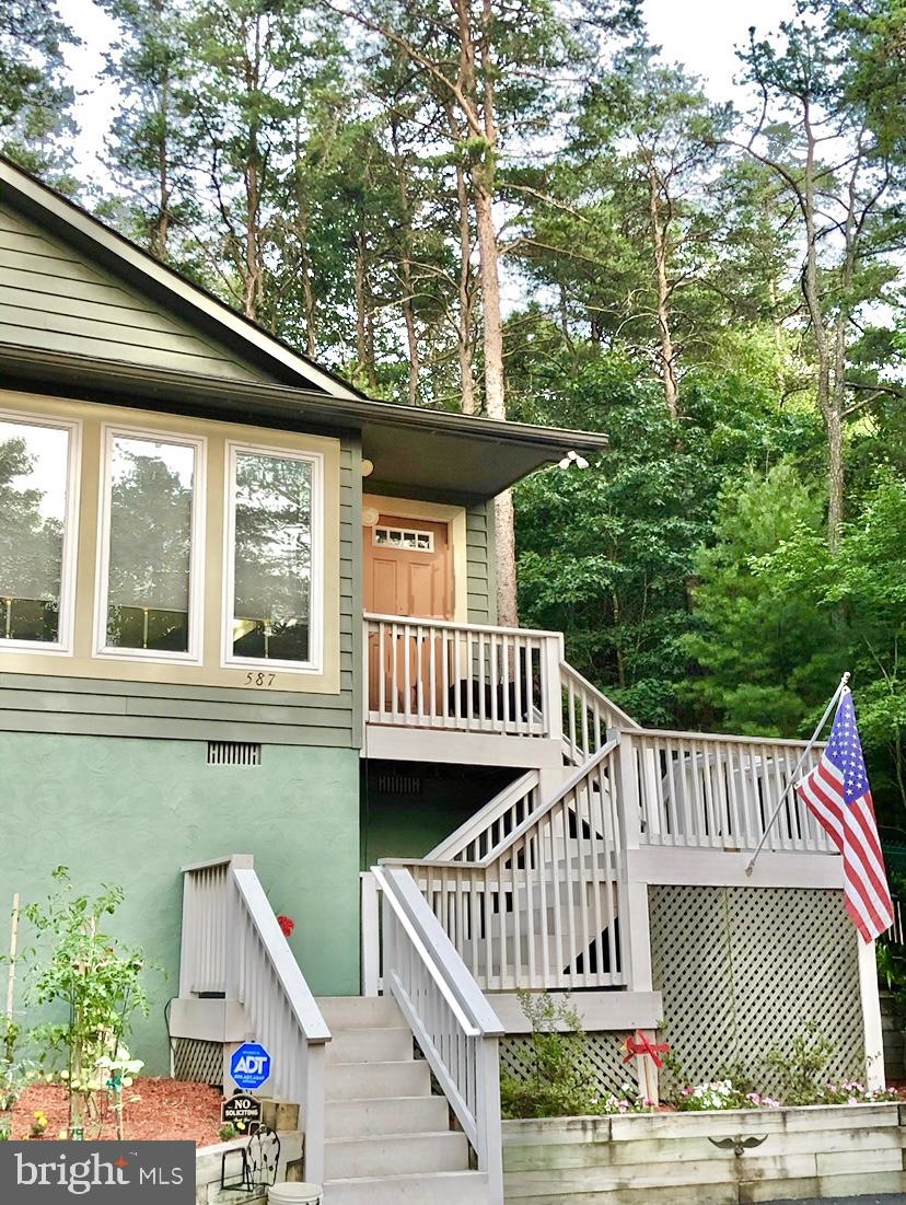 587 Straton Way, Basye, VA 22810 - photo 1