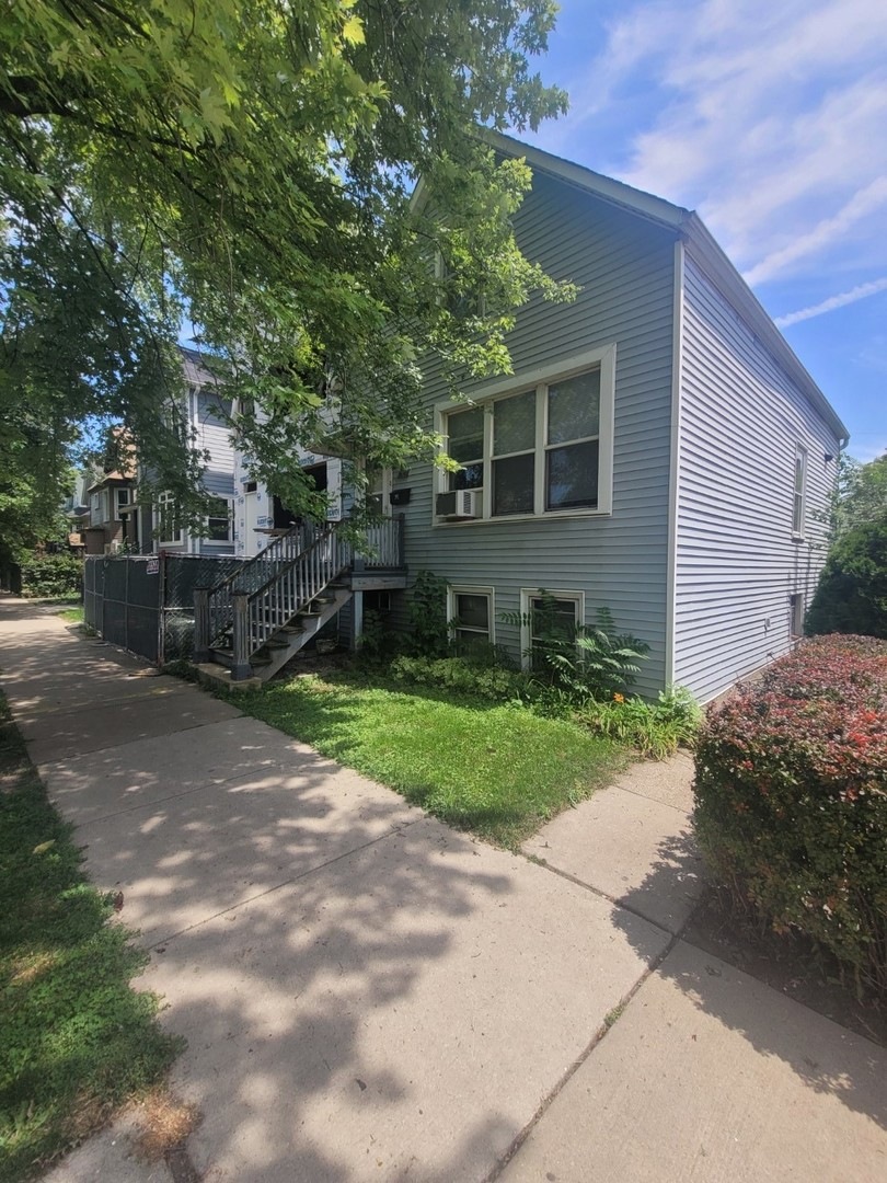 3025 N Elbridge Ave, Chicago, IL 60618 - photo 1