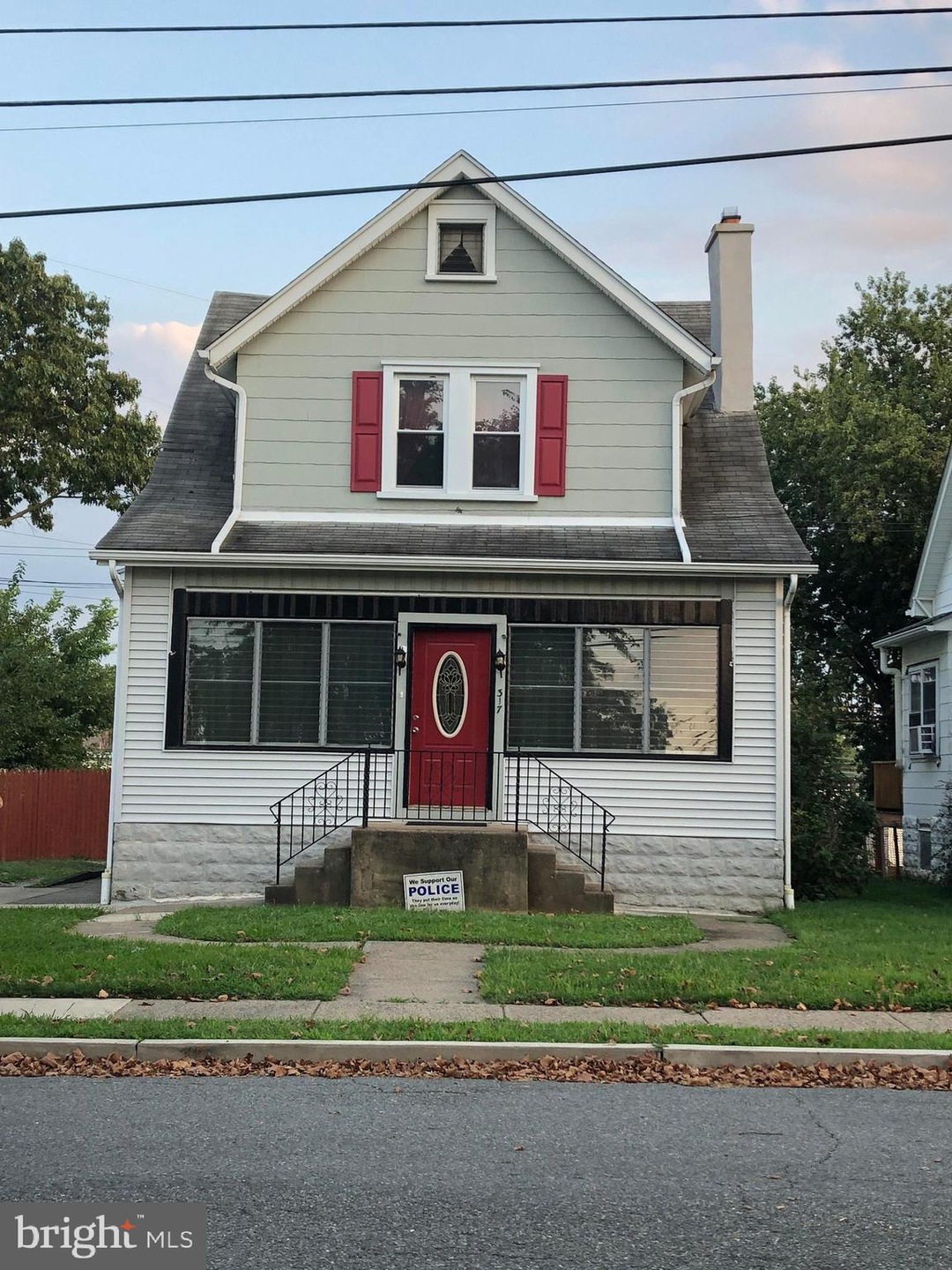 317 N Woodland Ave, Glenolden, PA 19036 - photo 1