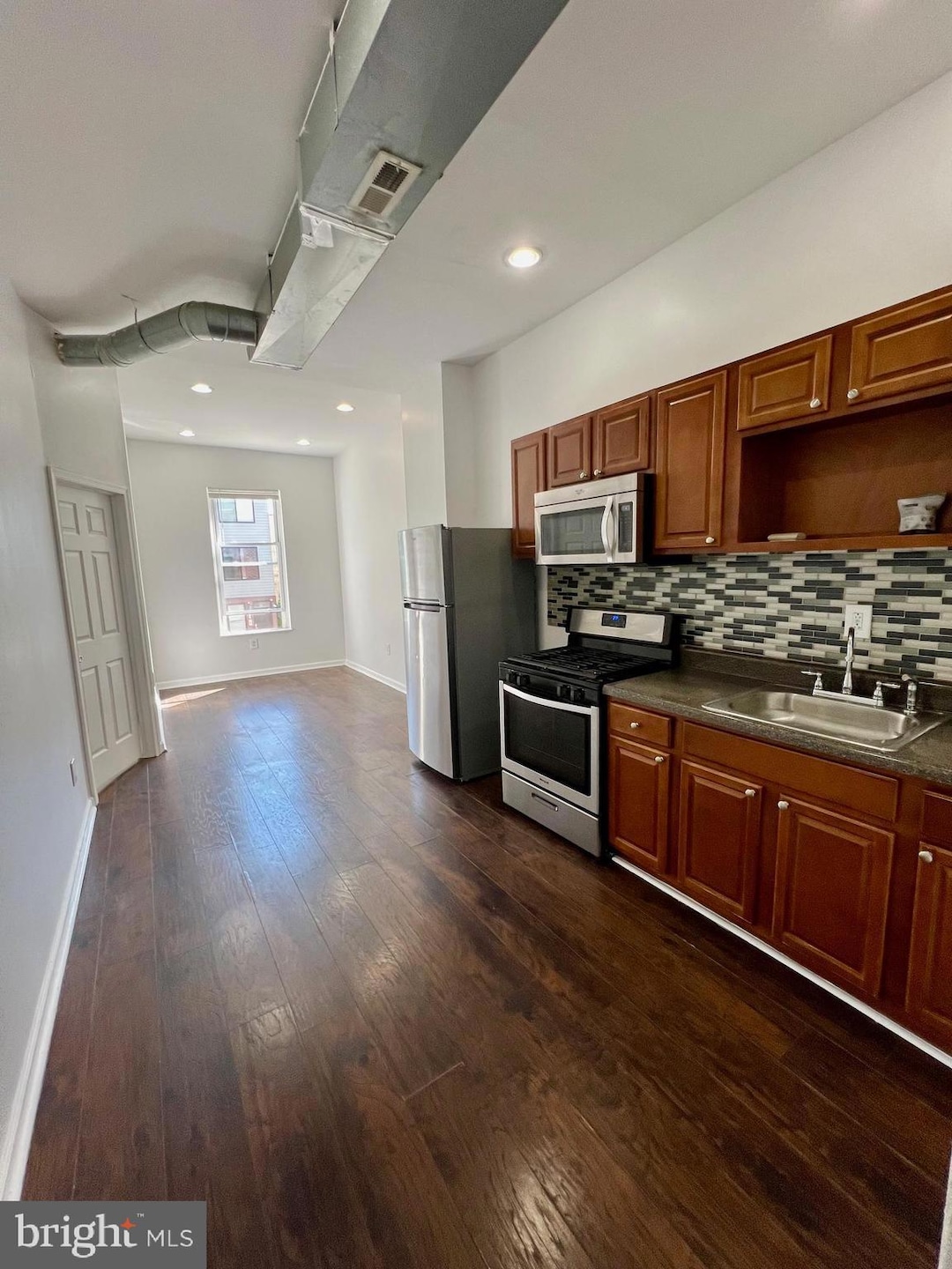 2839 W Diamond St unit 2, Philadelphia, PA 19121 - photo 1