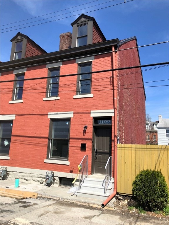 1122 Warlo St, Pittsburgh, PA 15233 - photo 1