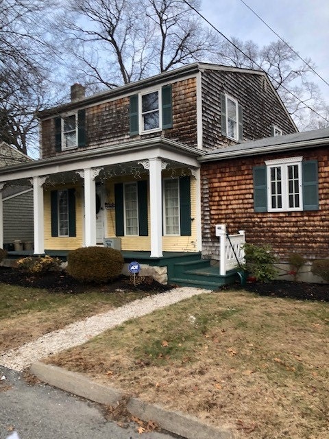 31 Theresa St, Riverside, RI 02915 - photo 1