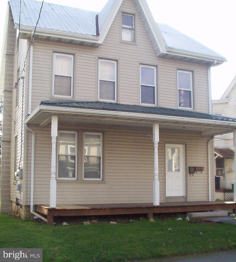364 APT. B E Jackson St, New Holland, PA 17557 - photo 1