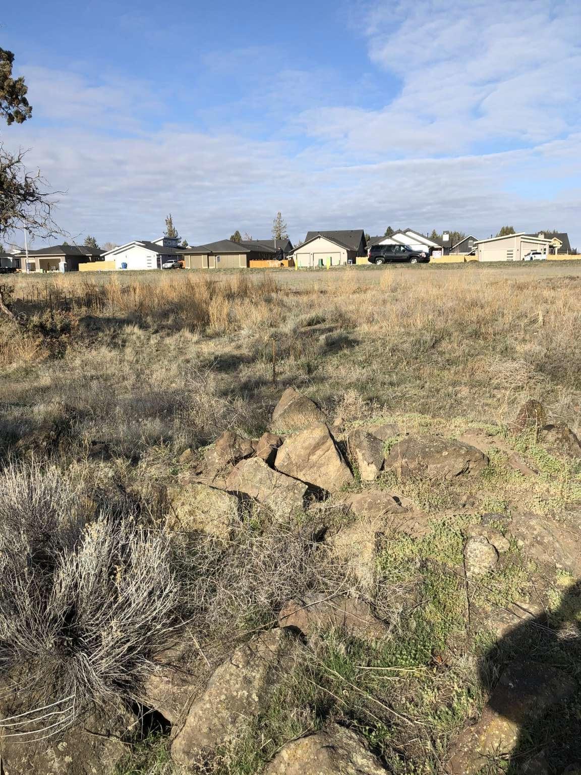 776 NW 13th St, Redmond, OR 97756 - photo 1