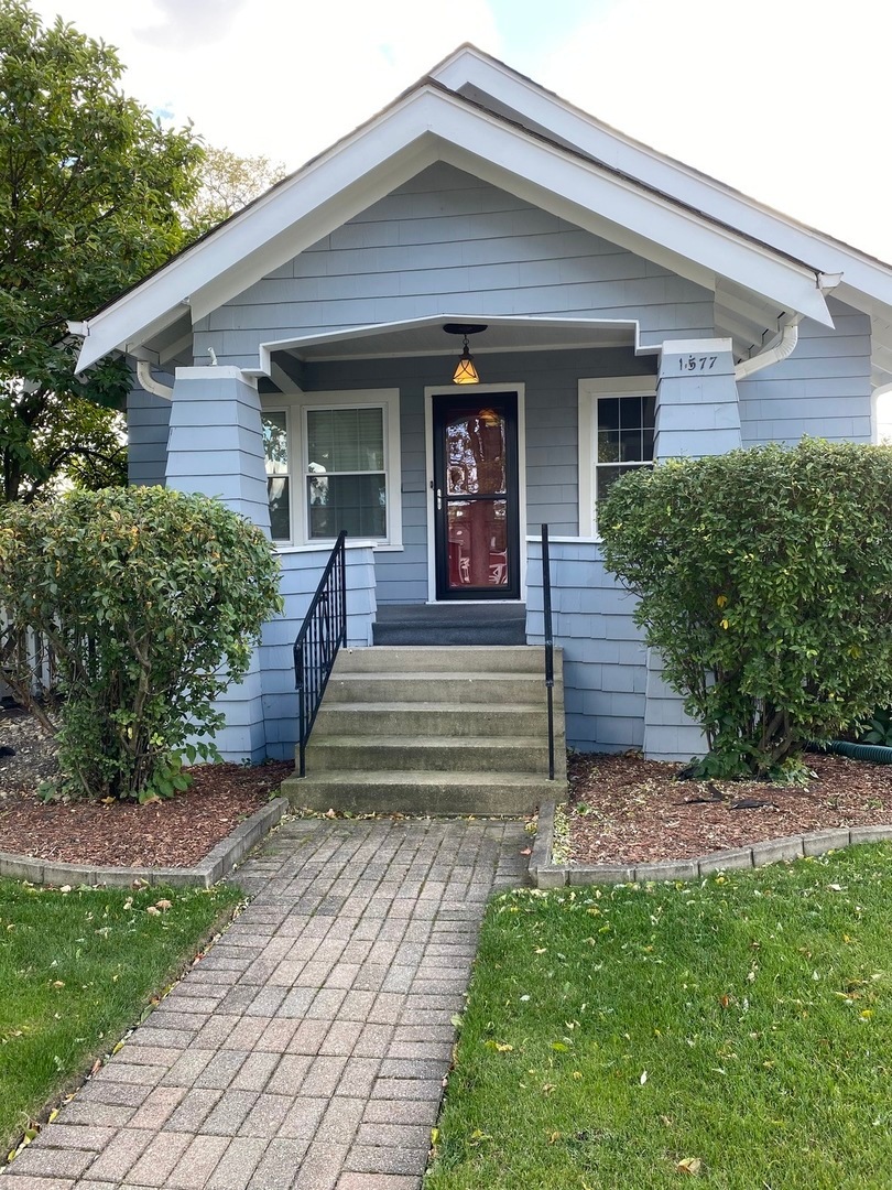 1577 Henry Ave, Des Plaines, IL 60016 - photo 1