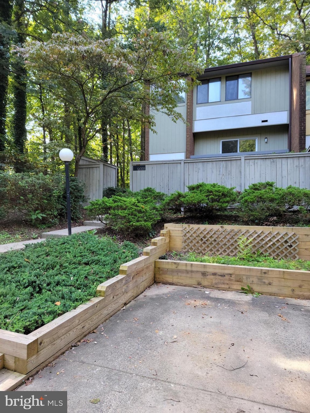 12001 Insha Ct, Reston, VA 20191 - photo 1