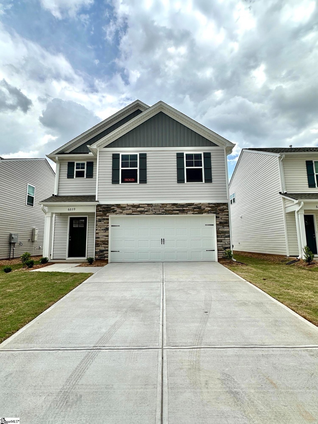 6039 Willutuck Dr, Boiling Springs, SC 29316 - photo 1