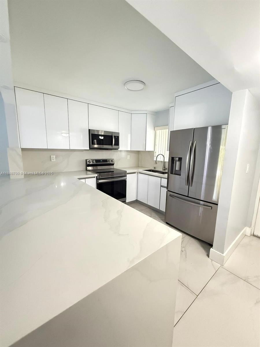 Sold $285,000 • Co-Listing Agent