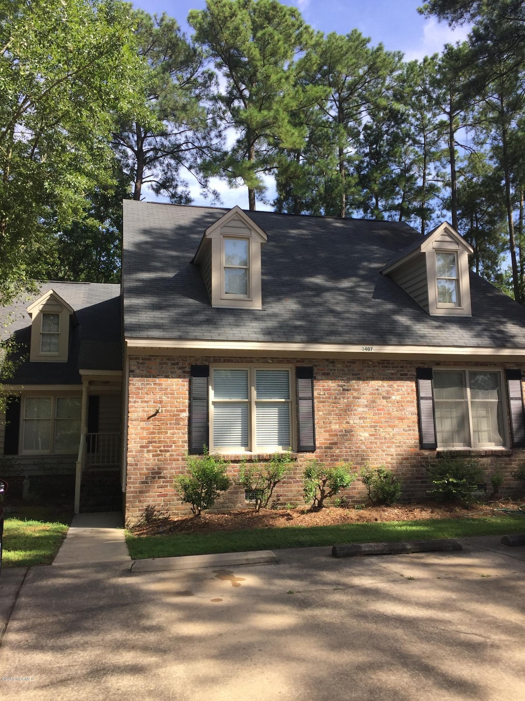 3407 Jayne Ln.