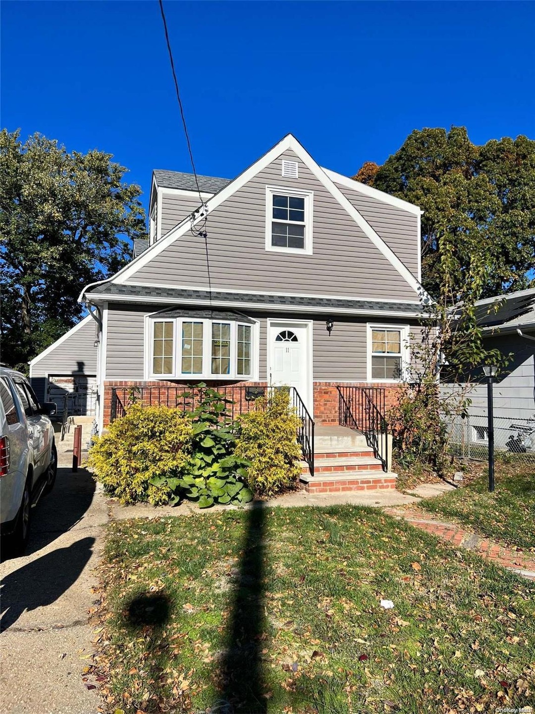 11 Jefferson Ave, Valley Stream, NY 11580 - photo 1