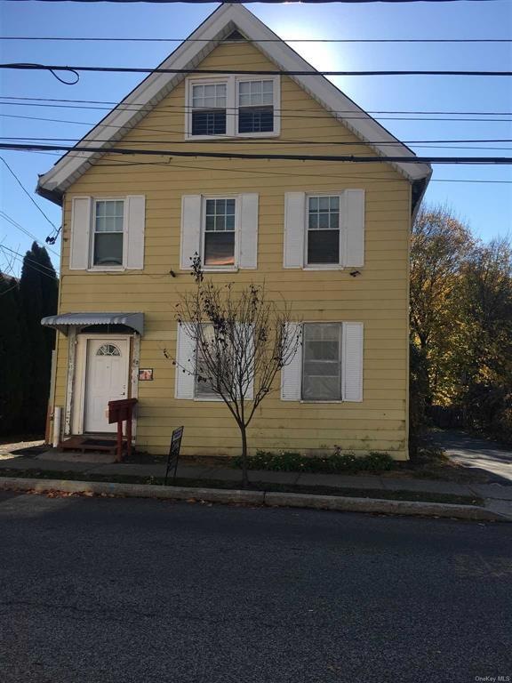 65 Gifford Ave unit 3, Poughkeepsie, NY 12601 - photo 1