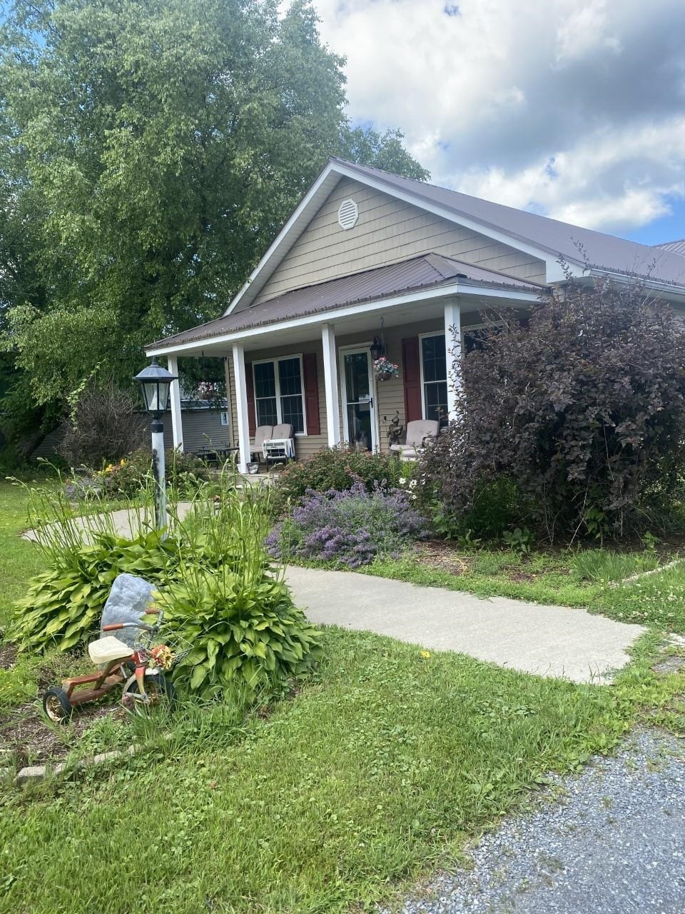 3256 Highbridge Rd, Fairfax, VT 05454 - photo 1