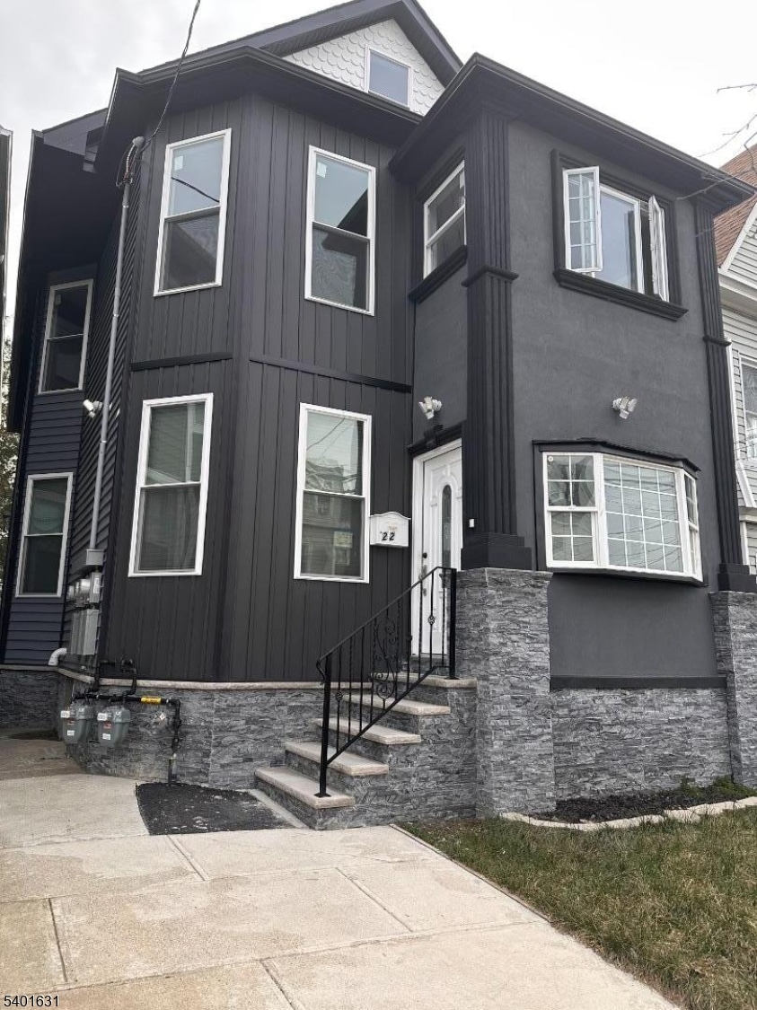 For Rent $2,600/month • Co-Listing Agent