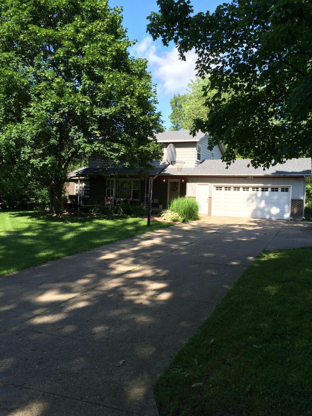 10140 Clyde Park Ave SW, Byron Center, MI 49315 - photo 1