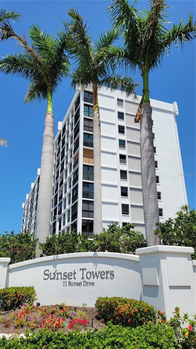 Sunset Towers unit 704, Sarasota, FL 34236 - photo 1