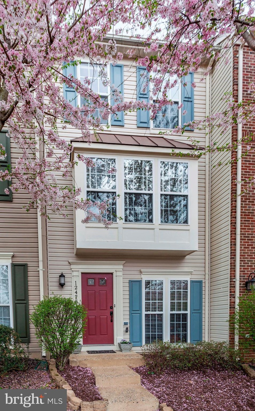 12478 Selkirk Cir, Bristow, VA 20136 - photo 1