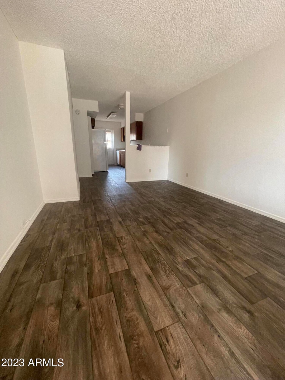 2854 E Capri Cir unit 101, Mesa, AZ 85204 - photo 1