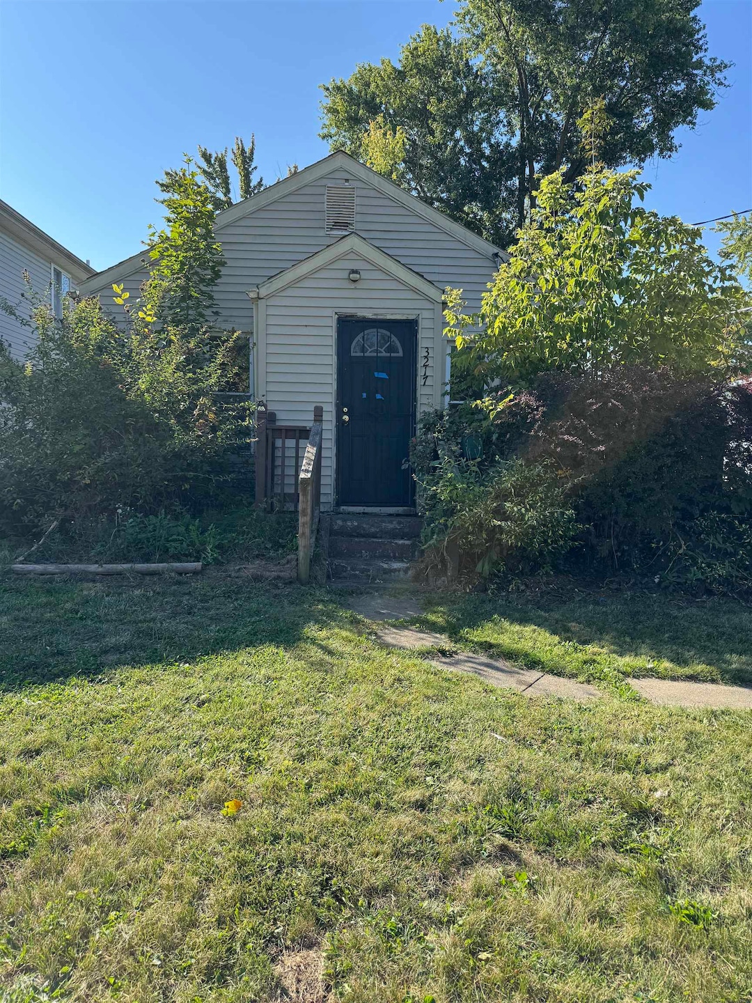 3217 Arlene Ave, Flint, MI 48503 - photo 1