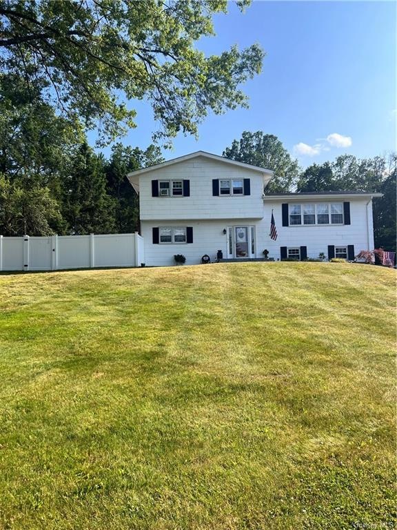 12 Mockingbird Ln, Washingtonville, NY 10992 - photo 1