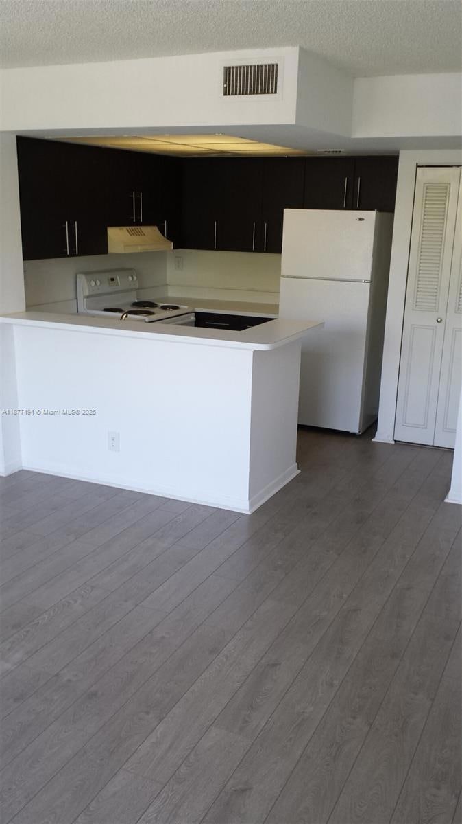 752 Executive Center Dr unit 25, West Palm Beach, FL 33401 - photo 1