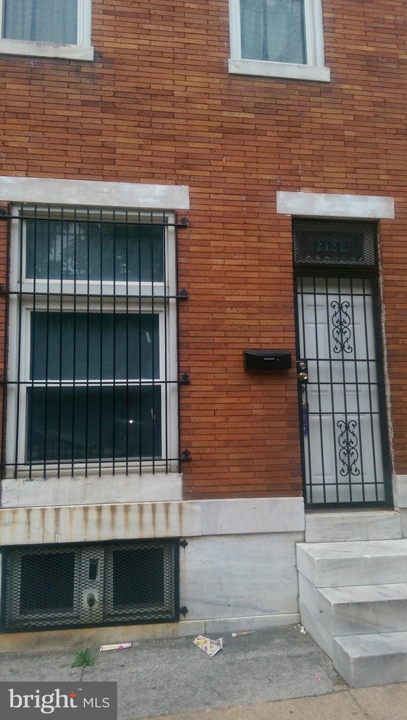 2122 W Lexington St, Baltimore, MD 21223 - photo 1