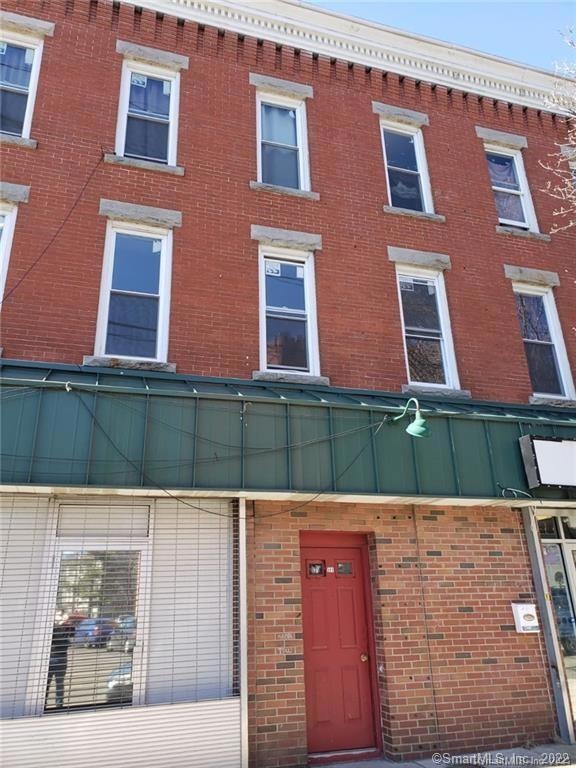 581 E Main St unit 3rd Floor, Bridgeport, CT 06608 - photo 1