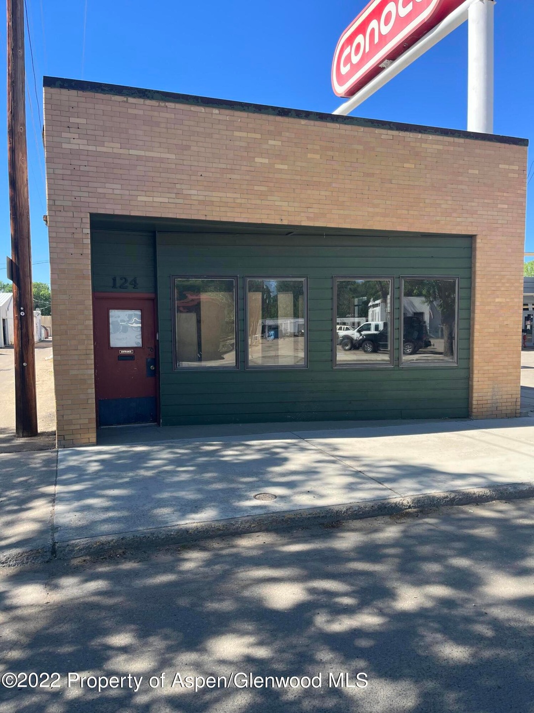 124 W Victory Way, Craig, CO 81625 - photo 1