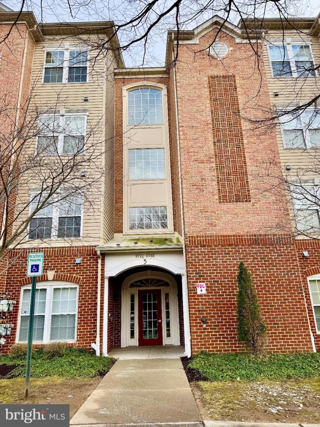 9716 Ashlyn Cir, Owings Mills, MD 21117 - photo 1