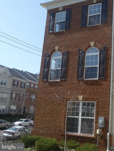 131 Danbury St SW, Washington, DC 20032 - photo 1