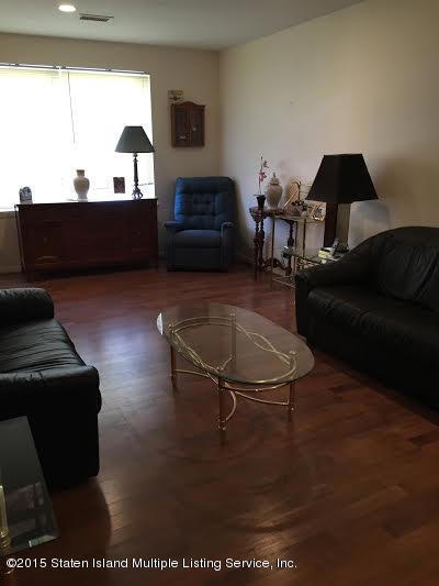 910 Armstrong Ave unit 2-2, Staten Island, NY 10308 - photo 1