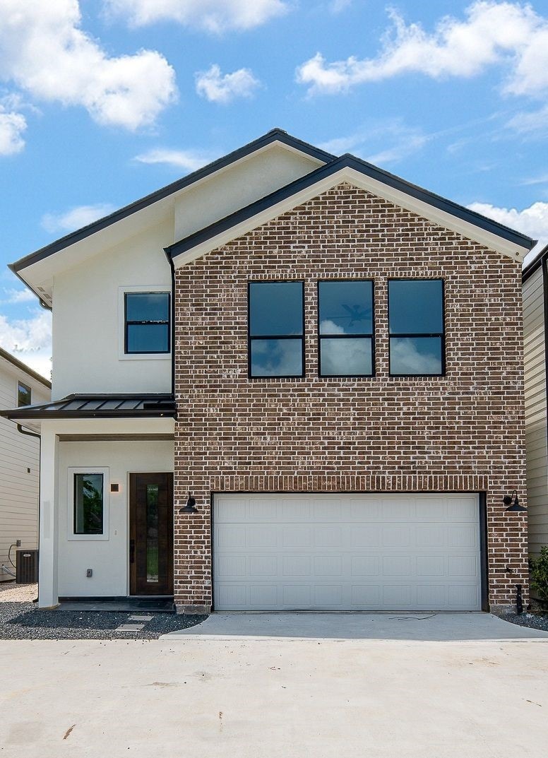 5819 Outer Banks St, Houston, TX 77091 - photo 1