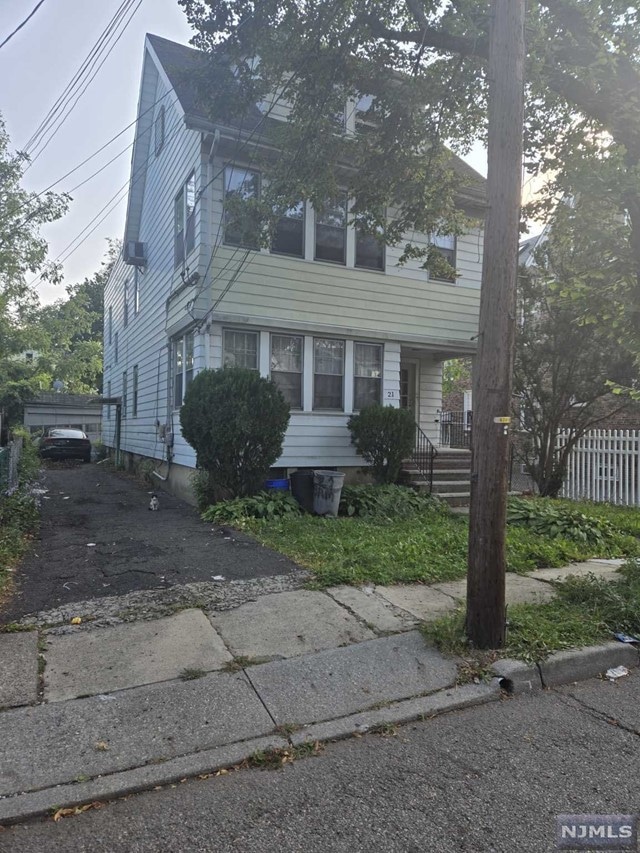 21 Bamford Place, Irvington, NJ 07111 - photo 1