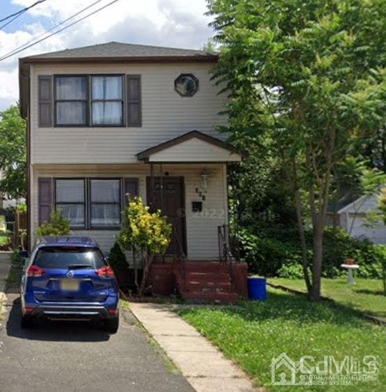 304 Pershing Ave, Carteret, NJ 07008 - photo 1