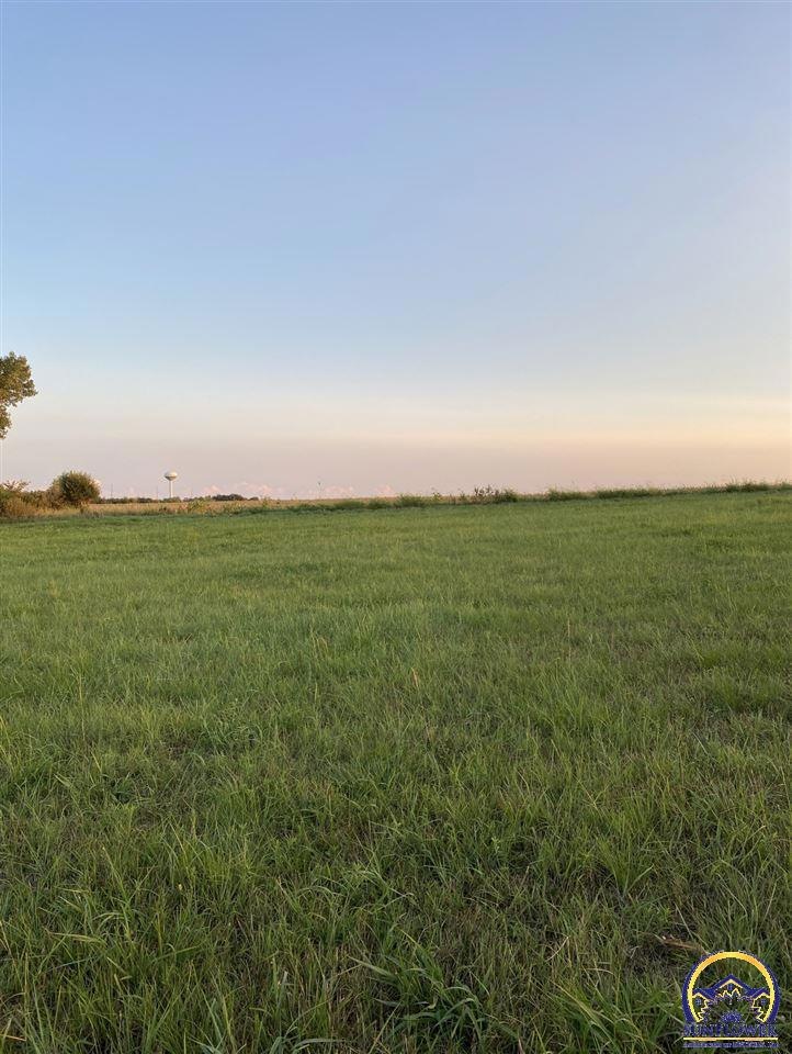 00000 NW 86th St unit Tract 9, Topeka, KS 66618 - photo 1