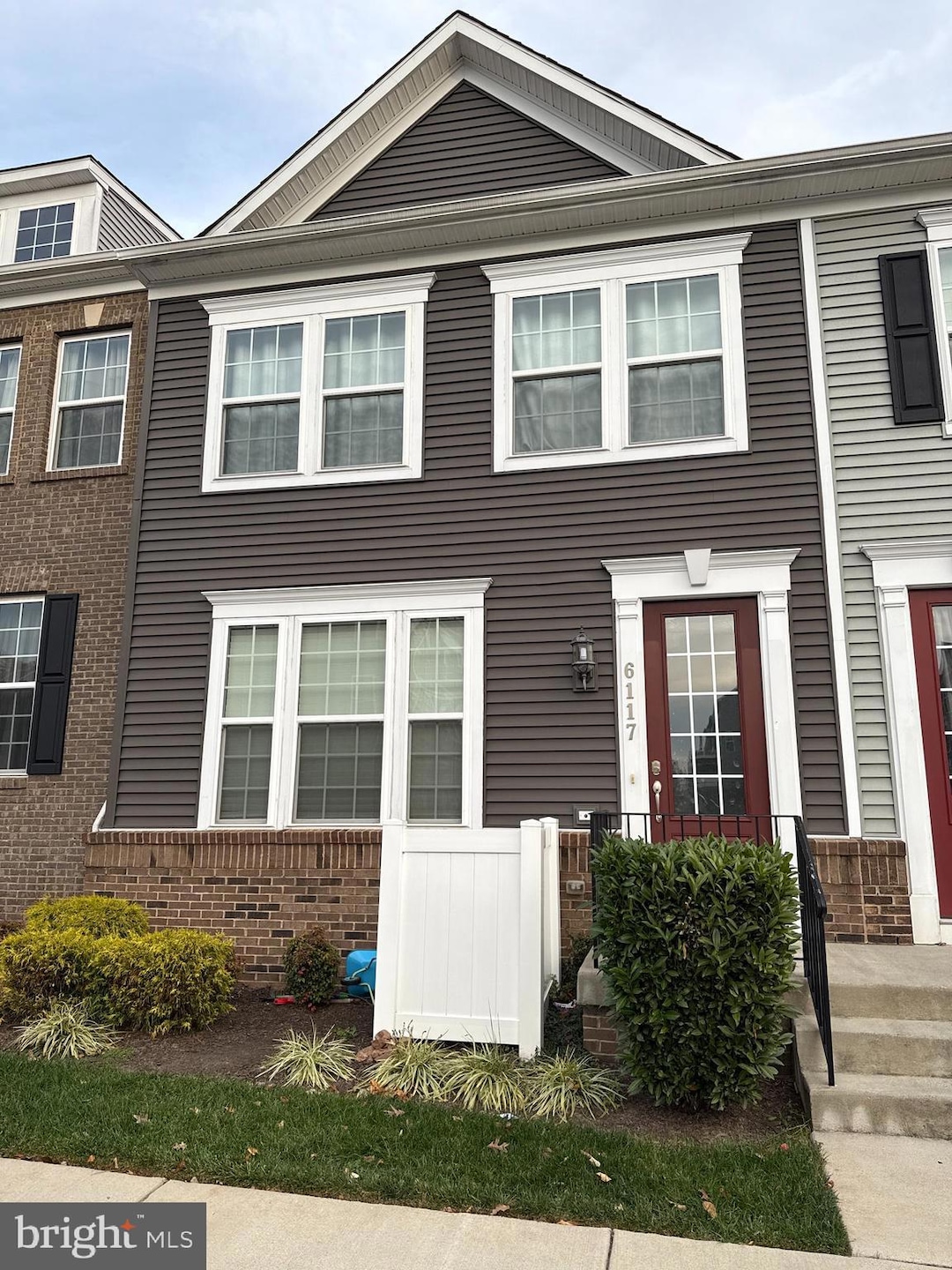 6117 Camerons Ferry Dr, Haymarket, VA 20169 - photo 1