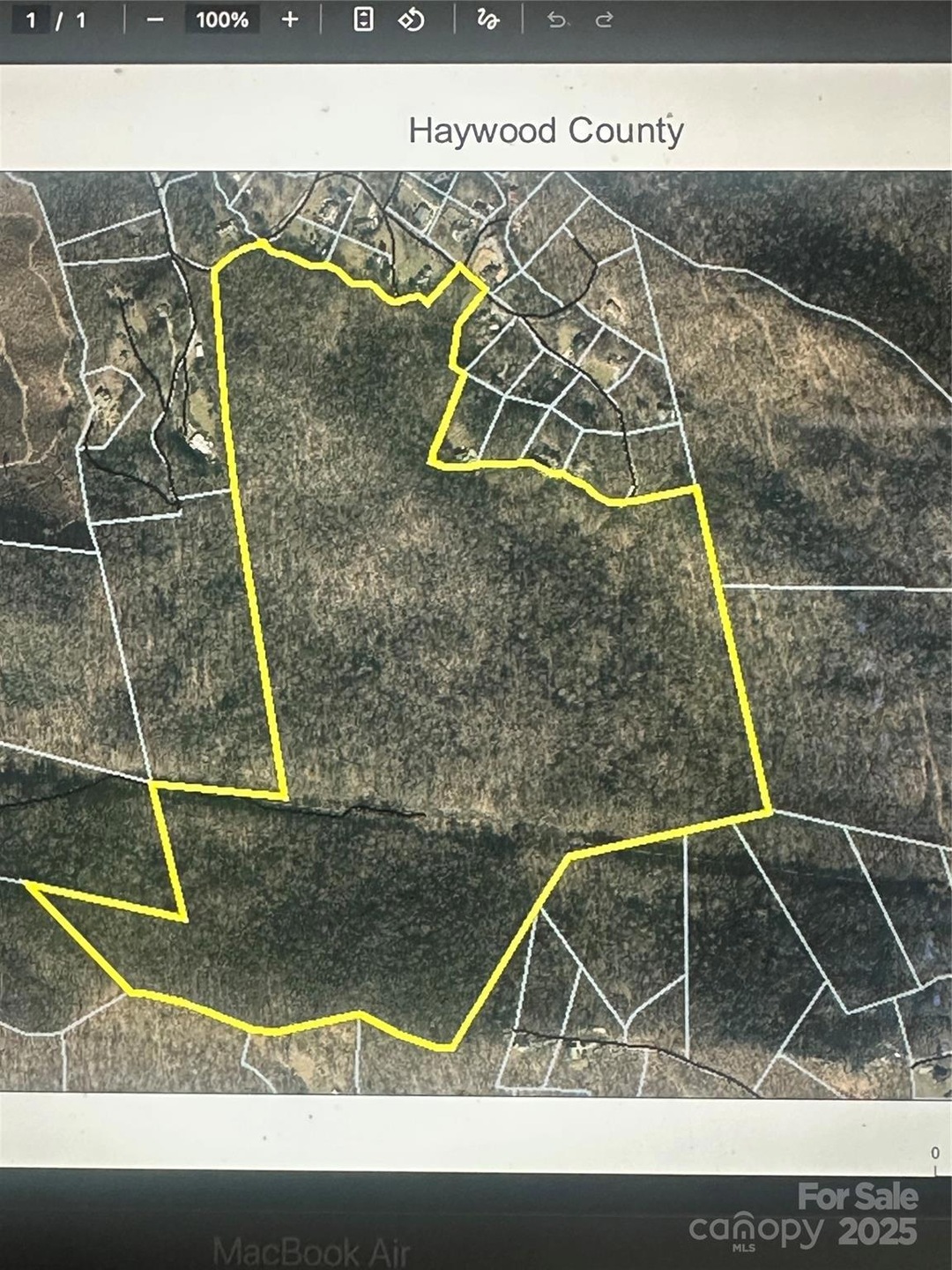 This is the entire acreage NOT what is being sold