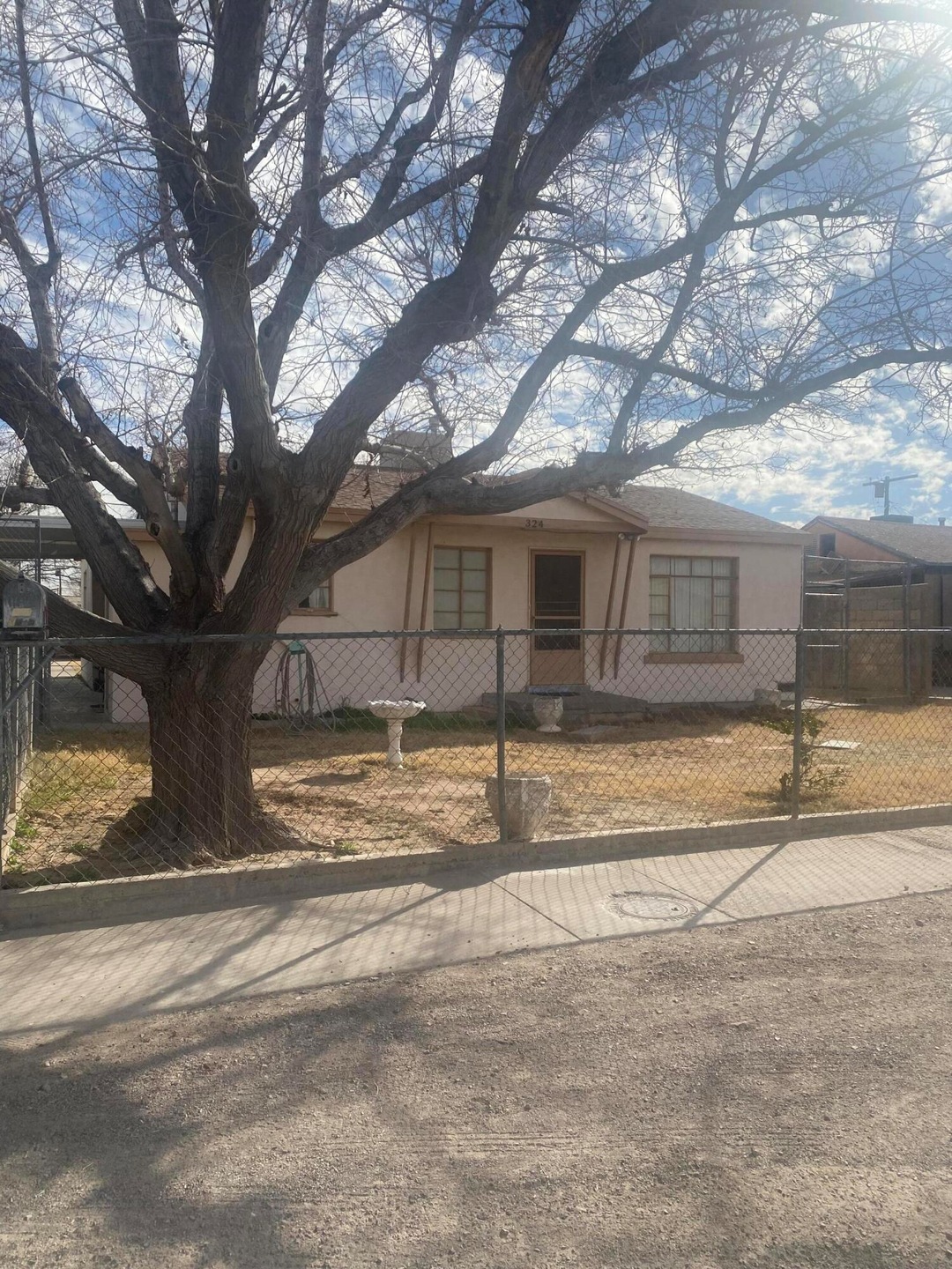 324 Kitt Rd, El Paso, TX 79915 - photo 1