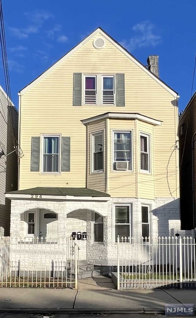 294 21st St, Irvington, NJ 07111 - photo 1