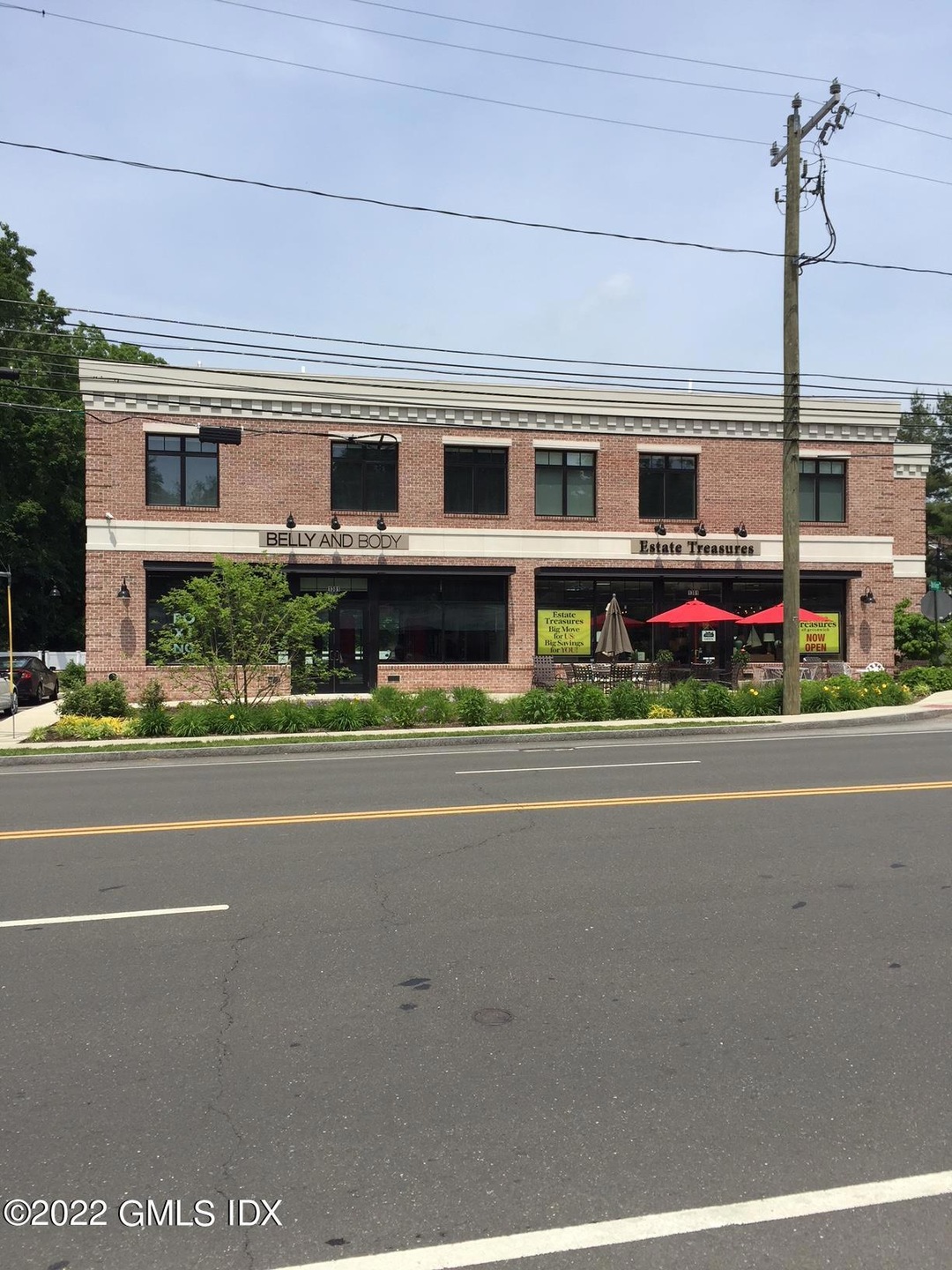 1381 E Putnam Ave unit 4, Old Greenwich, CT 06870 - photo 1