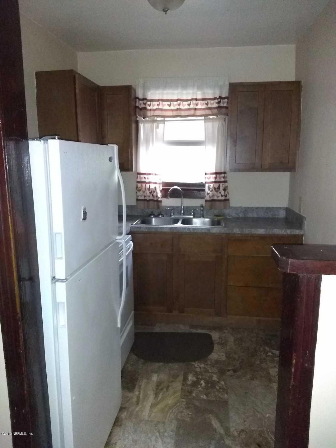 0C23C5CC-F9F7-4579-A858-186AE94286D2