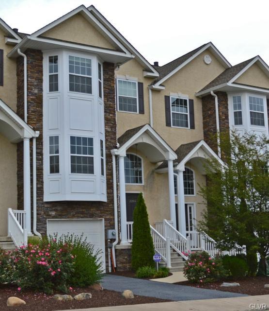 2204 Rising Hill Rd, Whitehall, PA 18052 - photo 1