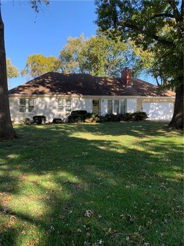 Great Ranch home in McAnany Estates