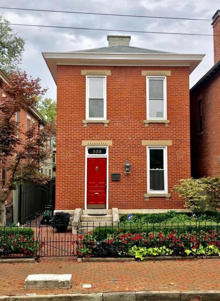 563 S 6th Street