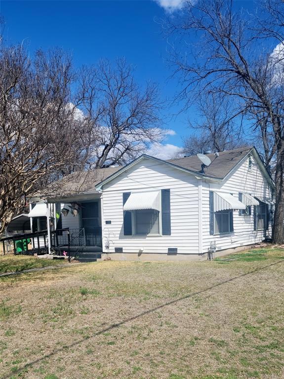 1100 N Morris St, Gainesville, TX 76240 - photo 1