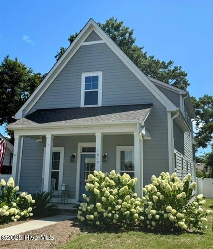 Sold $450,000 • Co-Listing Agent