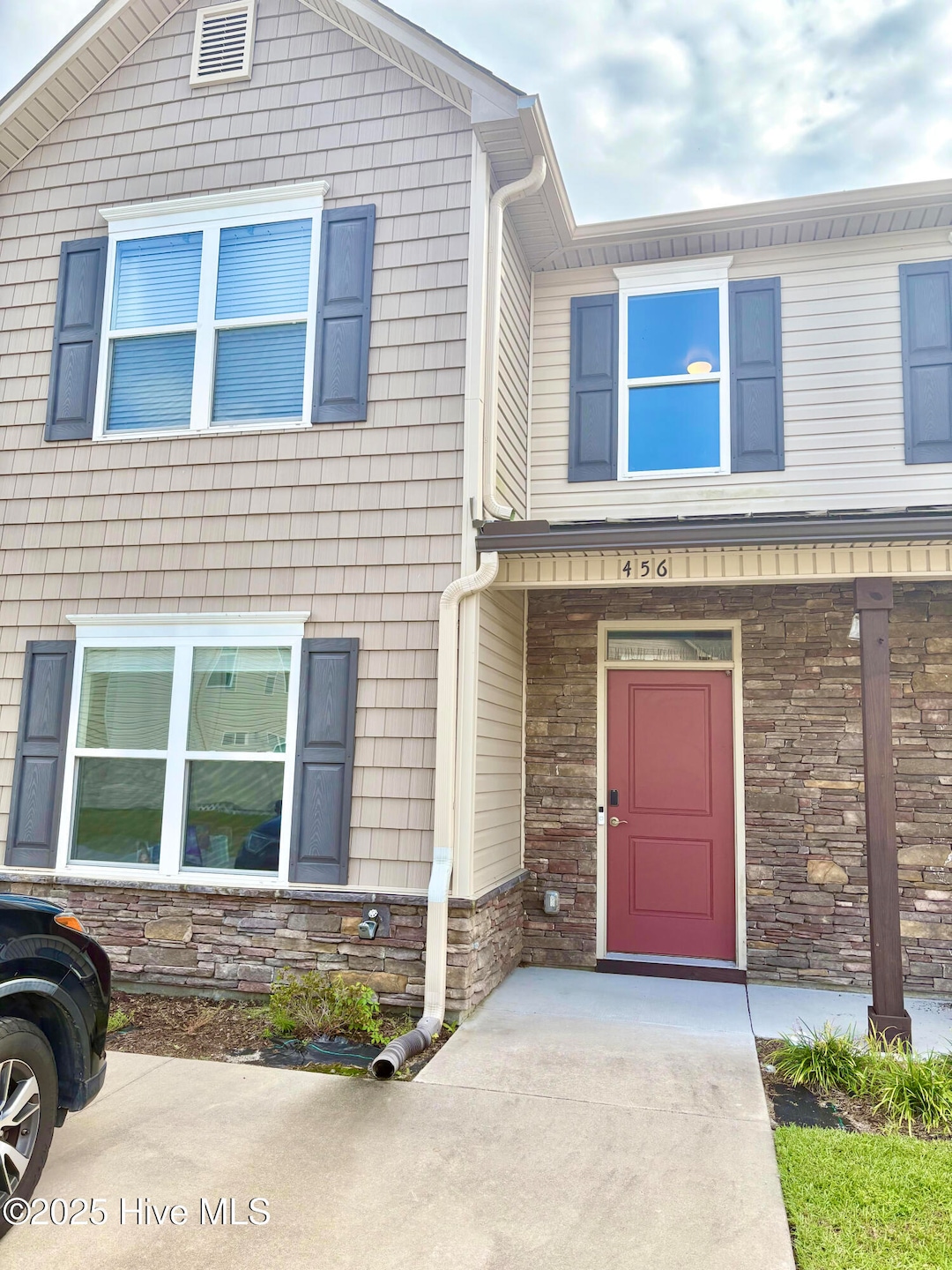 456 Sullivan Loop Rd, Jacksonville, NC 28544 - photo 1