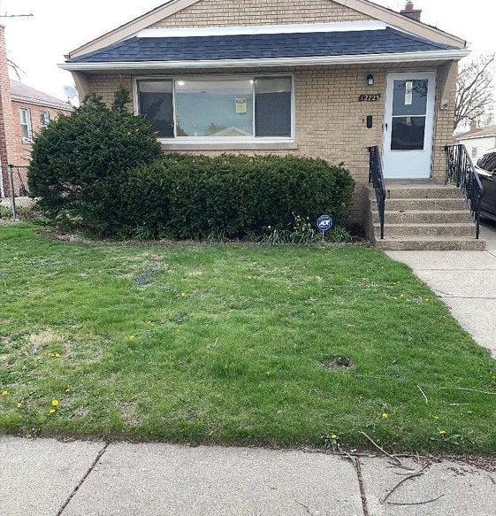 12723 S Justine St, Calumet Park, IL 60827 - photo 1