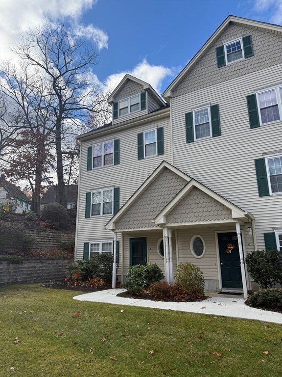 67 N Quinsigamond Ave unit 9, Shrewsbury, MA 01545 - photo 1